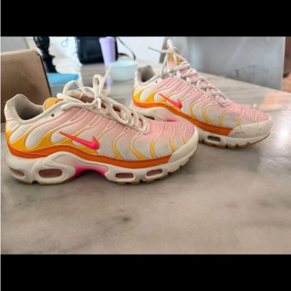 Nike Women's Vibrant Pink and Yellow Sneakers